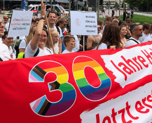Hamburg Leuchtfeuer-Fußgruppe beim CSD 2025